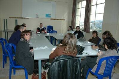 educ-matspirit-20051223-11