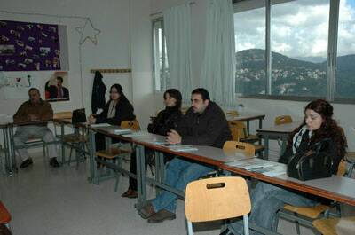 educ-matspirit-20051223-47