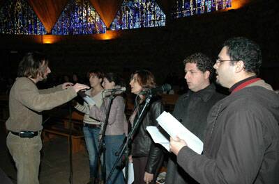 educ-matspirit-20051223-57
