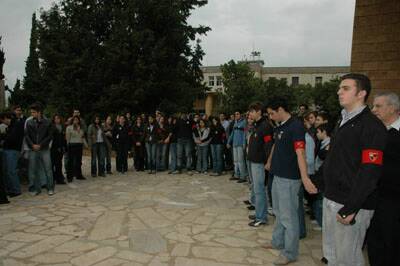 ter-cedre-promo05-gebrantueini-20051219-08