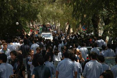 ter-defile-20060511-01