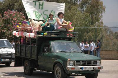 ter-defile-20060511-07