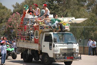 ter-defile-20060511-08