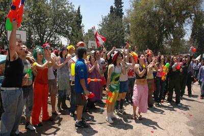 ter-defile-20060511-51